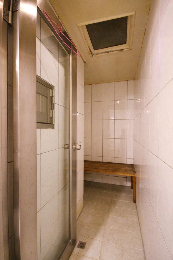 Wang Fu Hotel Miaoli Extérieur photo