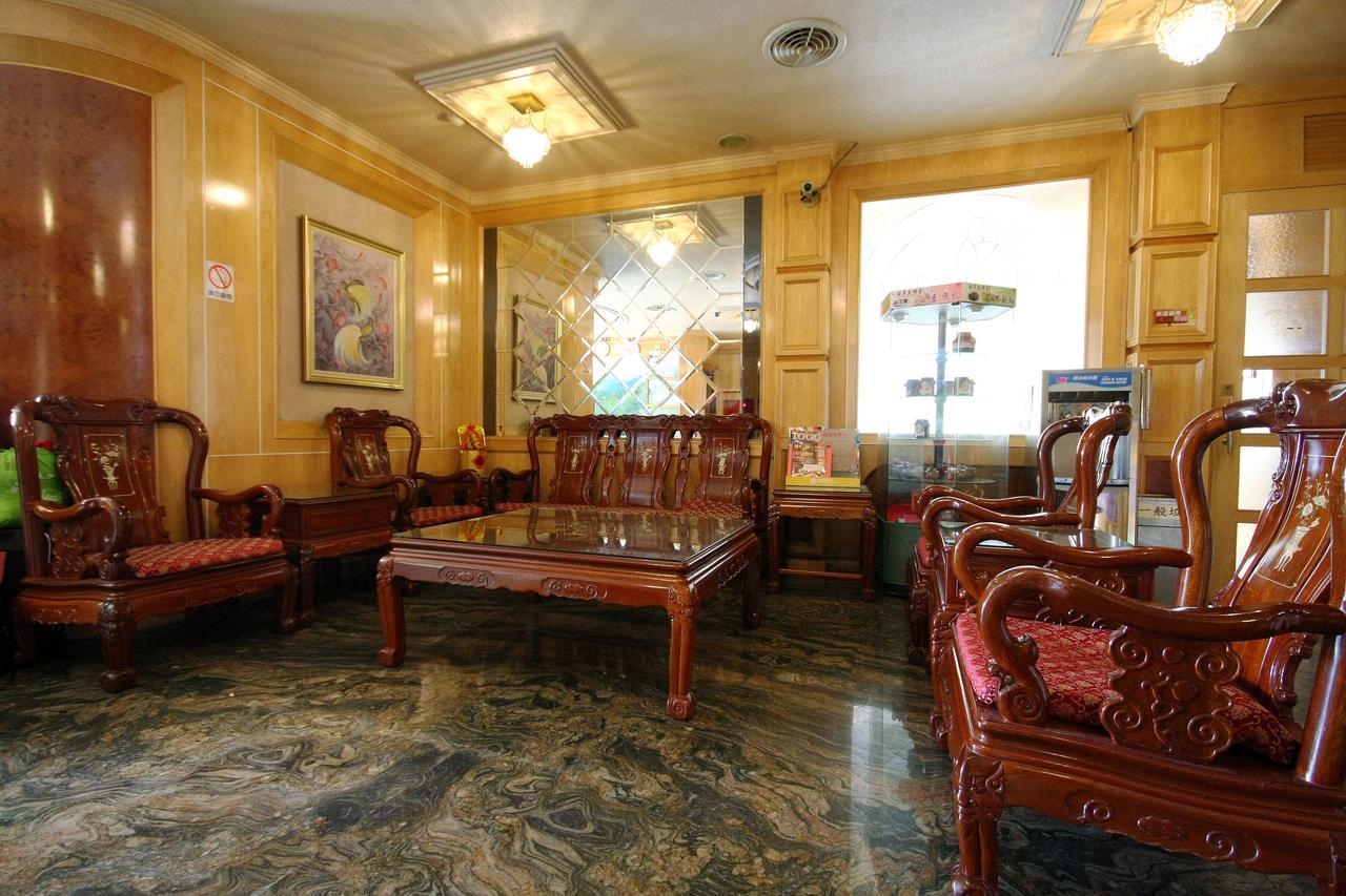 Wang Fu Hotel Miaoli Extérieur photo